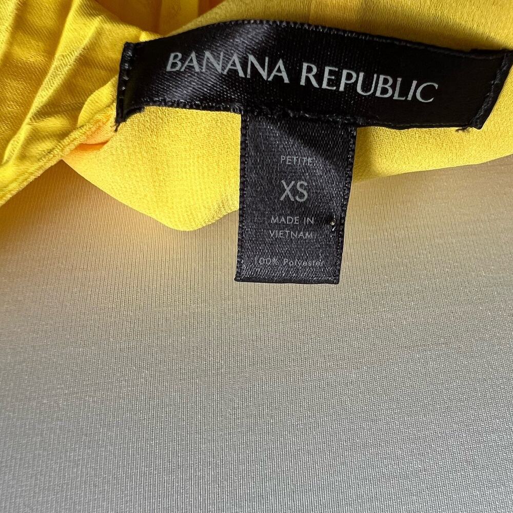 Banana Republic Yellow Pleated Slip Dress Strappy V-Neck XS Petite XSP Floral - Picture 6 of 11